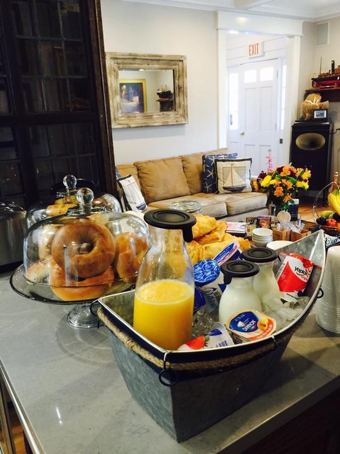 The Clarendon House Bed and Breakfast Provincetown Eksteriør billede